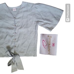 LADY BEAUTY PALE GREEN TOP - M